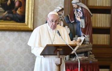 Папа Франциск предупредил, что мафия пытается нажиться на пандемии