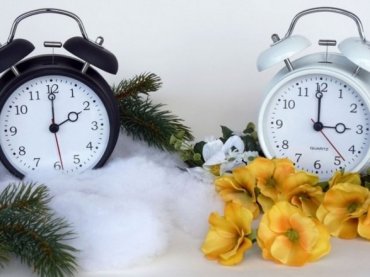 В Украине переведут часы на летнее время 28 марта