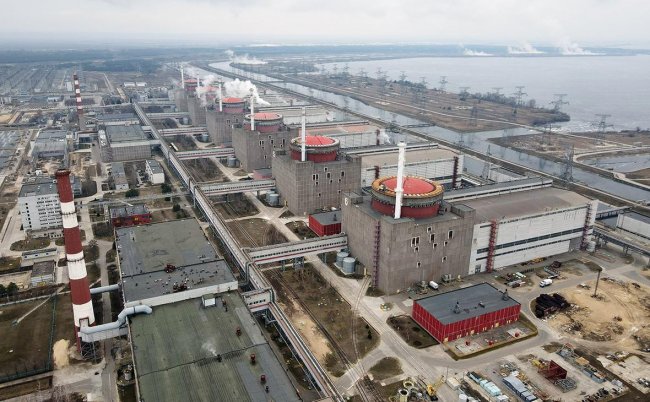 Запорожская АЭС полностью обесточена из-за российских обстрелов