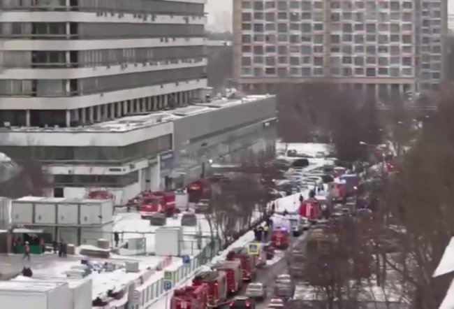 В центре Москвы горит здание телеканала “Спас”: идет эвакуация