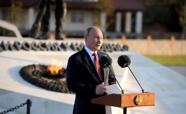 Путін може відвідати Крим на річницю окупації