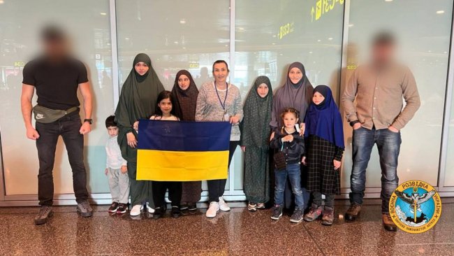 Сотрудники ГУР освободили из плена и эвакуировали из Сирии украинских женщин и детей