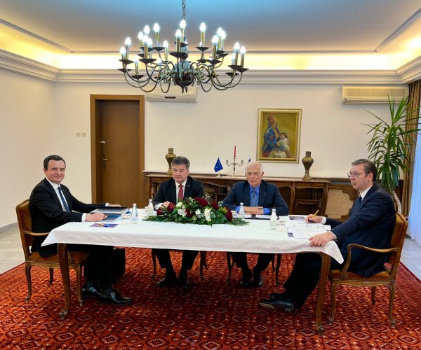 Косово и Сербия договорились о нормализации отношений