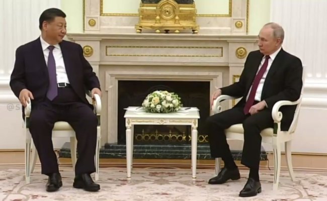 У Москві почалася зустріч Сі Цзіньпіна з «дорогим другом» Путіним. Відео