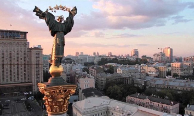 Без Толстого і Гагаріна: в Києві дерусифікували ще 16 вулиць та площ