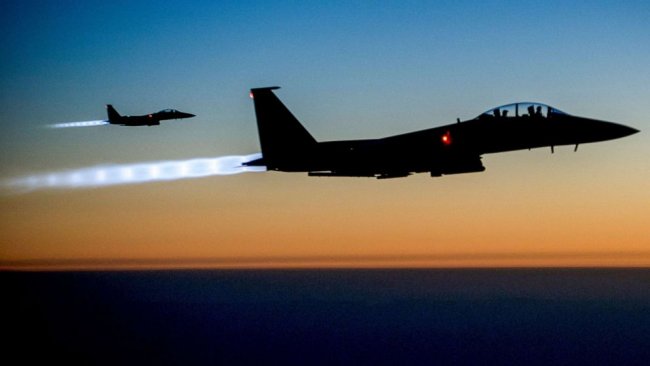 США нанесли высокоточные авиаудары по по объектам КСИР в Сирии