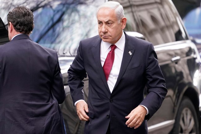 Нетаньяху может объявить о приостановке судебной реформы но боится распада коалиции
