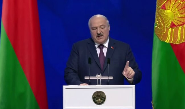 Лукашенко закликав припинити вогонь в Україні та негайно розпочати мирні переговори