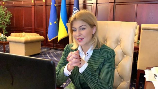 Україна готова підписати угоду про мінерали з США, але Трамп вагається з умовами Україна готова підписати угоду про мінерали з США, але Трамп вагається з умовами