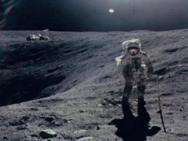 На Луне обнаружены следы деятельности инопланетян