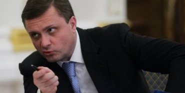 Администрация Януковича: три миллионера и бедная Дарка