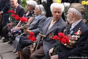 В Украине с 1 мая вырастут пенсии ветеранов ВОВ
