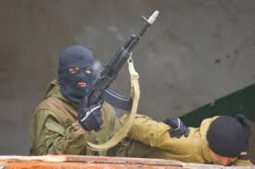 Террористы в Луганске заминировали здание СБУ и захватили 60 заложников