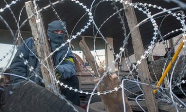 Через несколько часов здание Донецкой ОГА будет освобождено