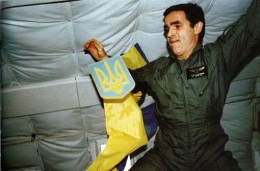 Первый космонавт независимой Украины: “В космосе люди живут по полгода”