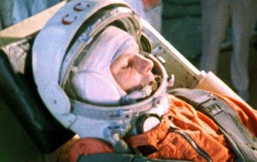 У штаб-квартиры НАСА почтили память Гагарина