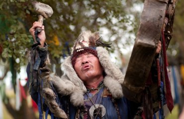 Ненецкий шаман похоронил в Арктике мировое зло