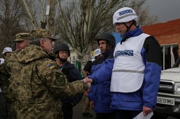 Террористы передали ВСУ заминированный труп бойца «Азова»