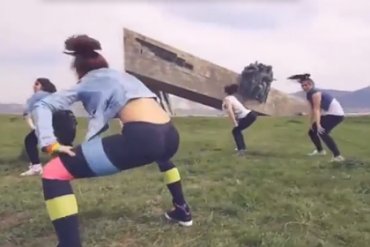 В России арестованы девушки за танец у мемориала «Малая земля»