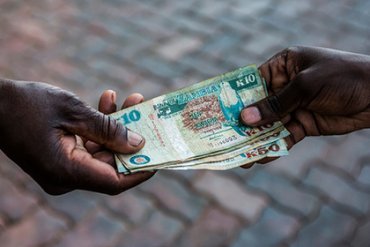 Замбийская валюта – самая стремительно растущая в мире
