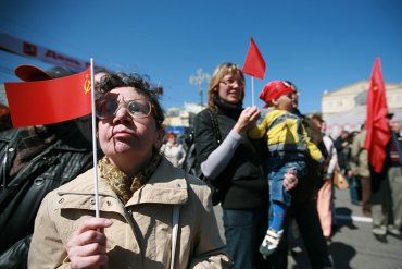 В Крыму отменили первомайскую демонстрацию