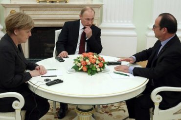 Меркель уговаривает Путина соблюдать Минские соглашения