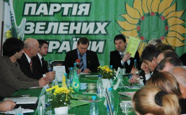 Руководство Партии зеленых Украины подозревают в подделке документов и распродаже партийного имущества