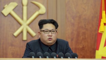 У Ким Чен Ына горе: новая баллистическая ракета упала