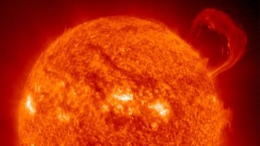 Ученые выяснили, когда Солнце станет черной дырой
