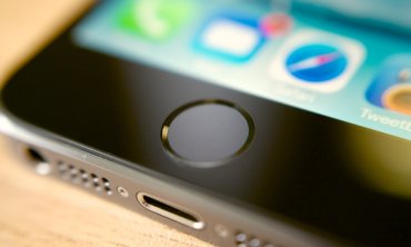 Компания Apple может отказаться от основной фишки нового iPhone