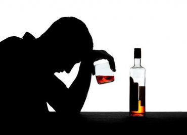 Алкоголизм – чем он опасен и как вылечиться