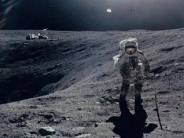 Уфологи опубликовали видеодоказательство присутствия инопланетян на Луне