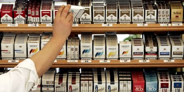 Сколько теперь будут стоить самые дешевые сигареты: для украинцев повышают цены