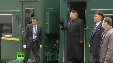 Ким Чен Ын сбежал от Путина