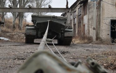 На Донбассе при подрыве под Шумами погиб военный