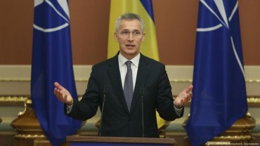 Германия: Вопрос вступления Украины в НАТО не стоит