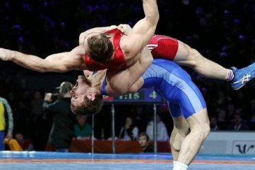 Украина заняла третье место в медальном зачете на ЧЕ по борьбе