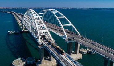 Украина нанесет удар по Крымскому мосту, – Данилов