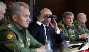 Больше никому не верит: Путин решил лично командовать войной