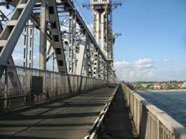 Россия нанесла ракетные удары по Одесской области: поврежден стратегический мост