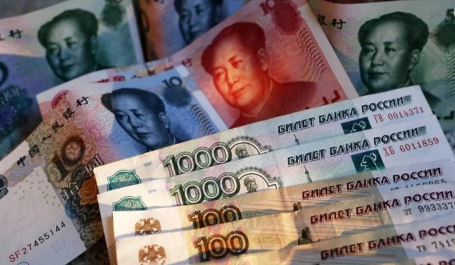 Рубль стал китайским: он впал в зависимость от юаня и политики Пекина