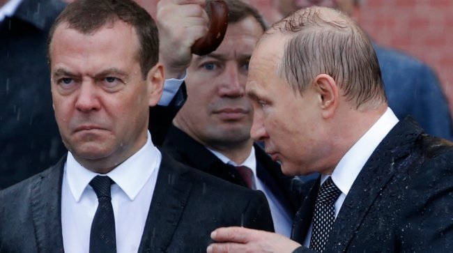 Медведев заявил, что Украина исчезнет, поскольку никому не нужна