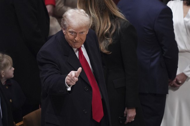 Трамп закликав Росію припинити удари по Україні, у Кремлі кажуть про «низку запитань»