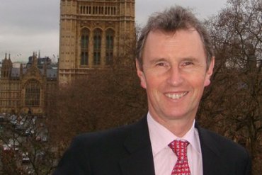 Вице-спикер британского парламента изнасиловал мужчину