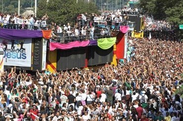 В Рио-де-Жанейро 100 тысяч христиан вышли на шествие против легализации однополых браков