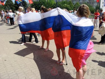 Жители Крыма продолжают терпеть экономические убытки в составе РФ