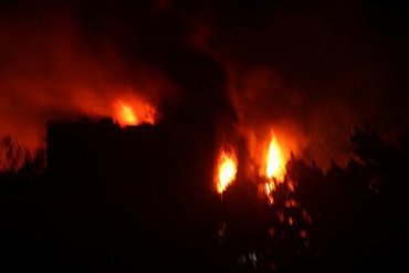 В Мариуполе сожгли мэрию и милицию