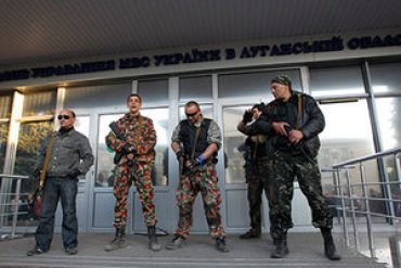 Луганский облсовет самораспустился и передал власть сепаратистам