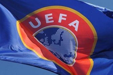 УЕФА запретил проводить международные матчи на востоке Украине