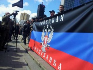 Российские наблюдатели заявили о сомнительности референдума на Донбассе